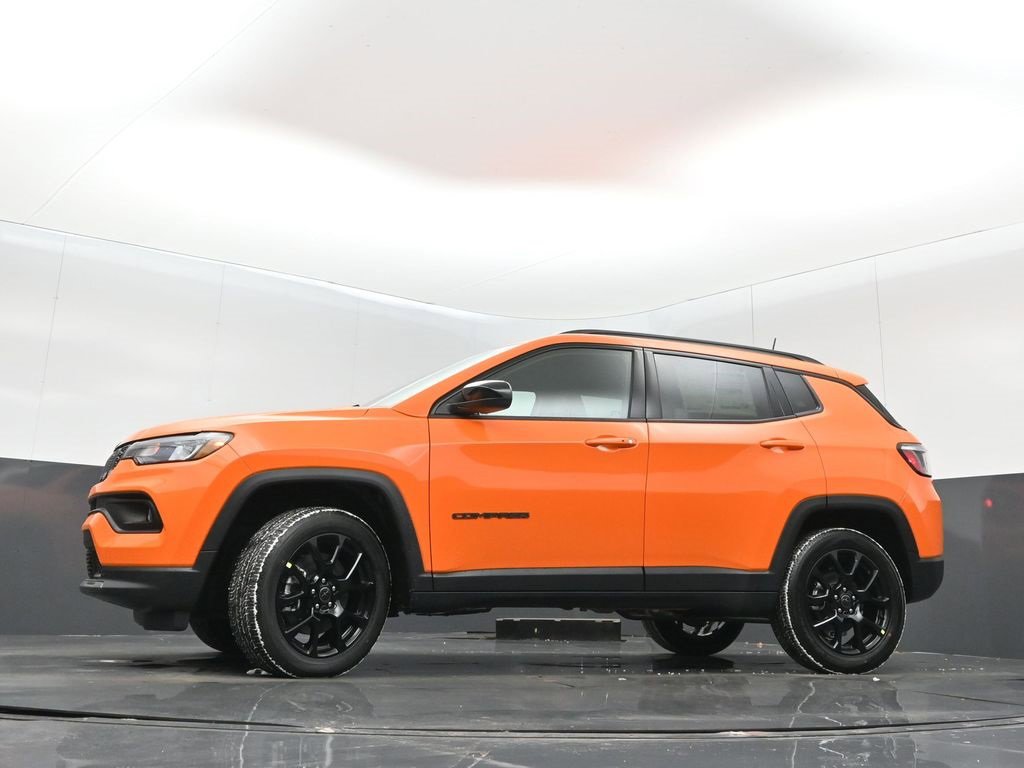 New 2026 Jeep Compass Latitude image 30