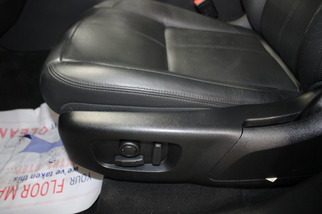 Used 2024 Land Rover Range Rover Velar S image 14