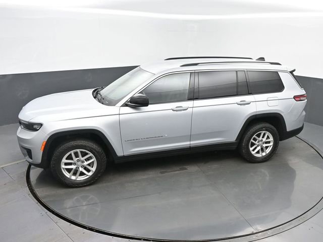 Used 2022 Jeep Grand Cherokee L Laredo w/ Luxury Tech Group I AWD/4WD image 39