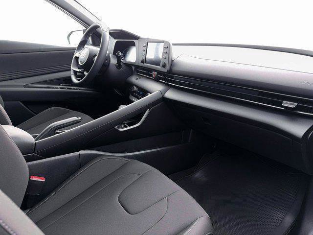 New 2026 Hyundai Elantra Sport FWD image 15