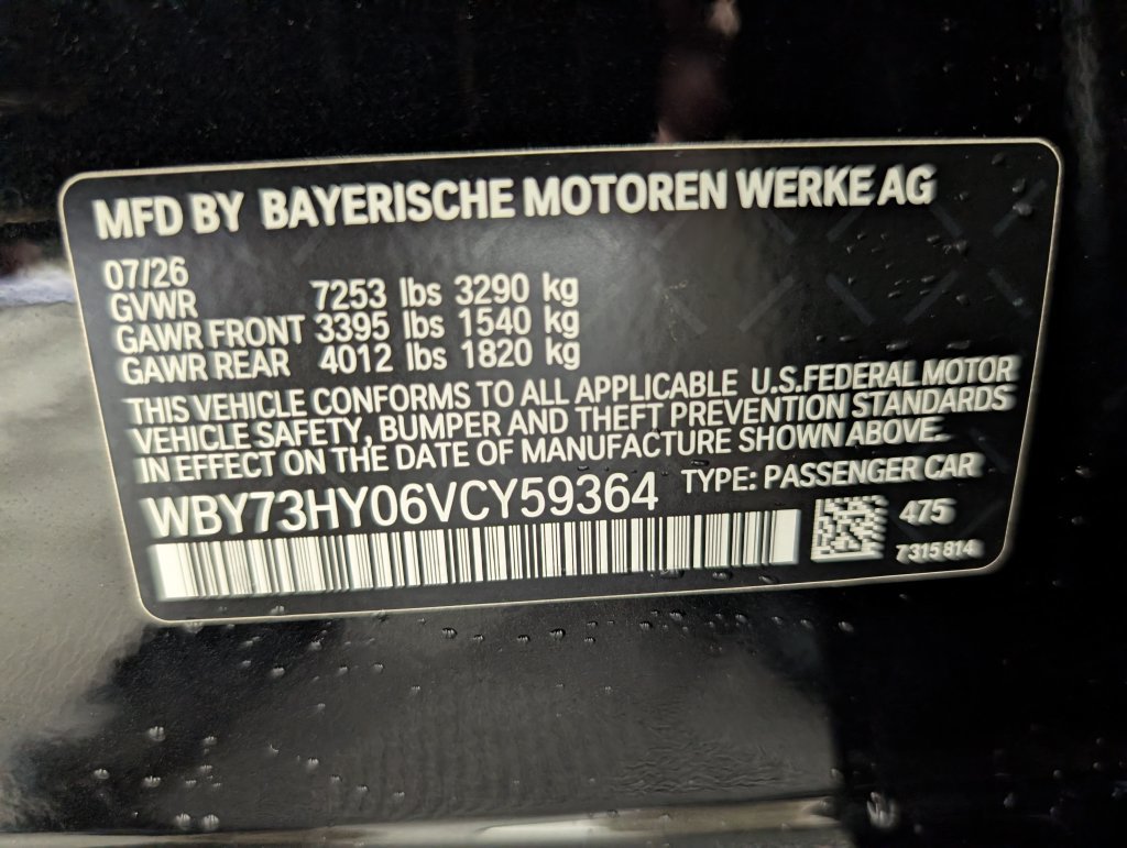New 2027 BMW i7 xDrive60 w/ M Sport Professional Package AWD/4WD image 21