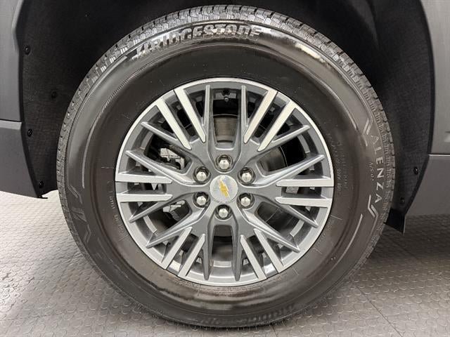 New 2026 Chevrolet Traverse LT w/ LPO, Floor Liner Package FWD image 9