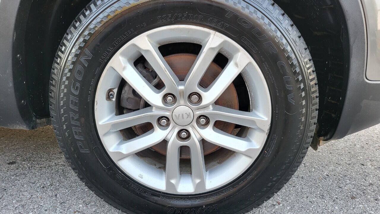 Used 2014 Kia Sorento LX w/ Touring Package (LX) FWD image 33