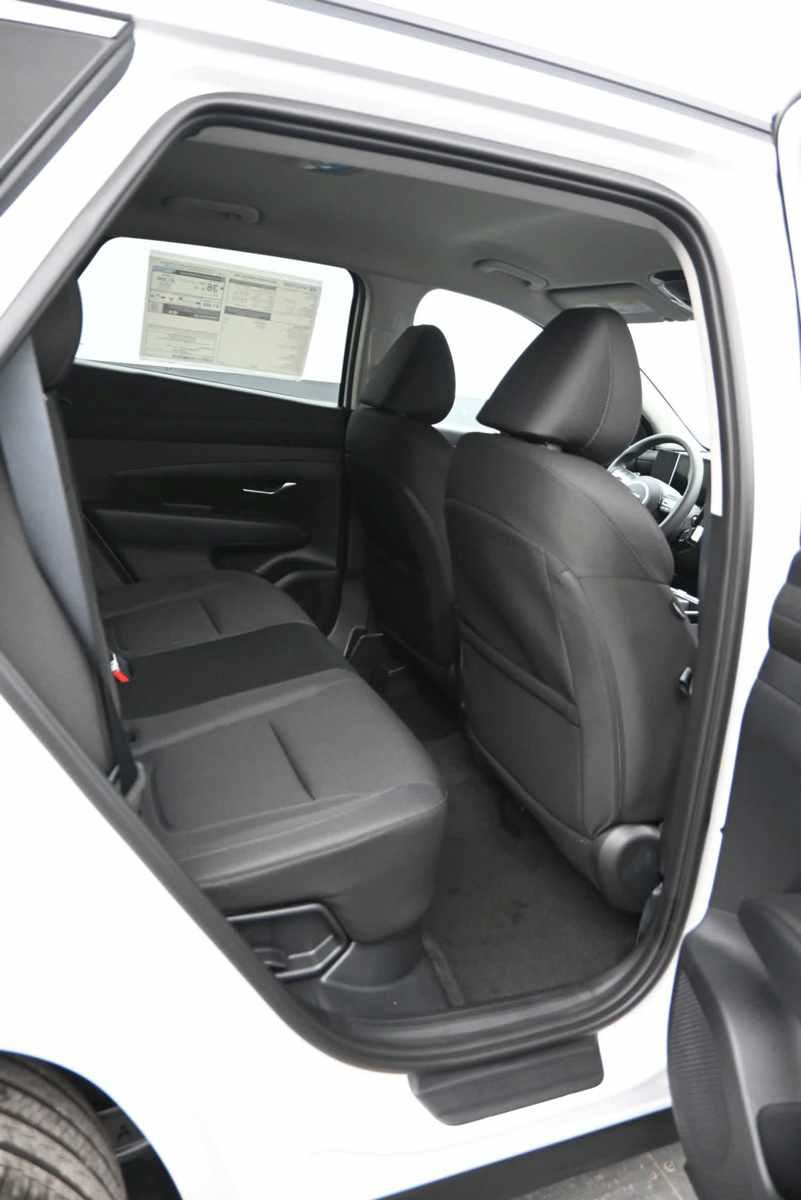 New 2026 Hyundai Tucson SEL w/ Tow & Go Package AWD/4WD image 12