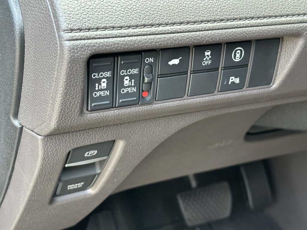 Certified 2023 Honda Odyssey Touring image 20