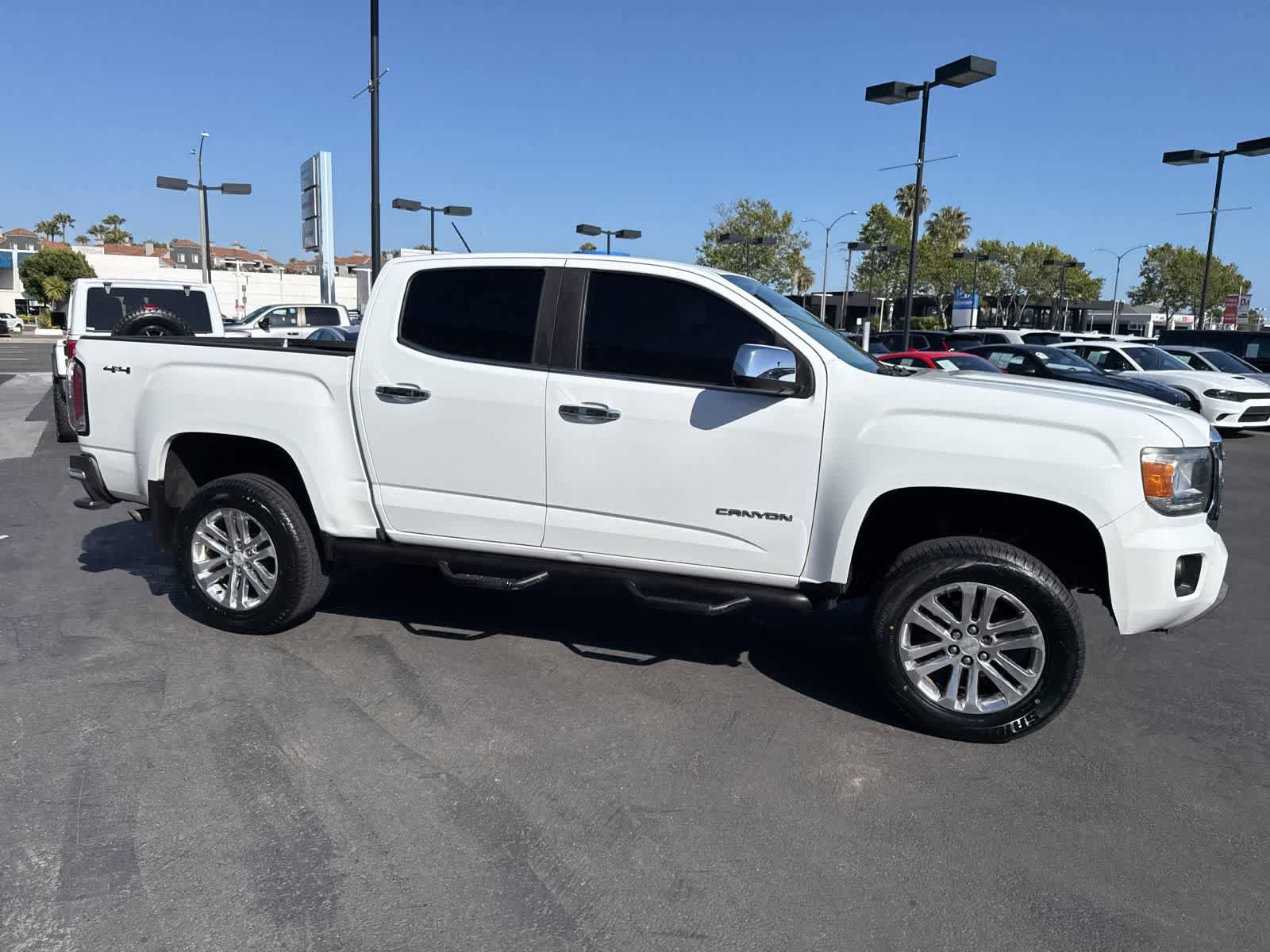 Used 2017 GMC Canyon SLT AWD/4WD image 11
