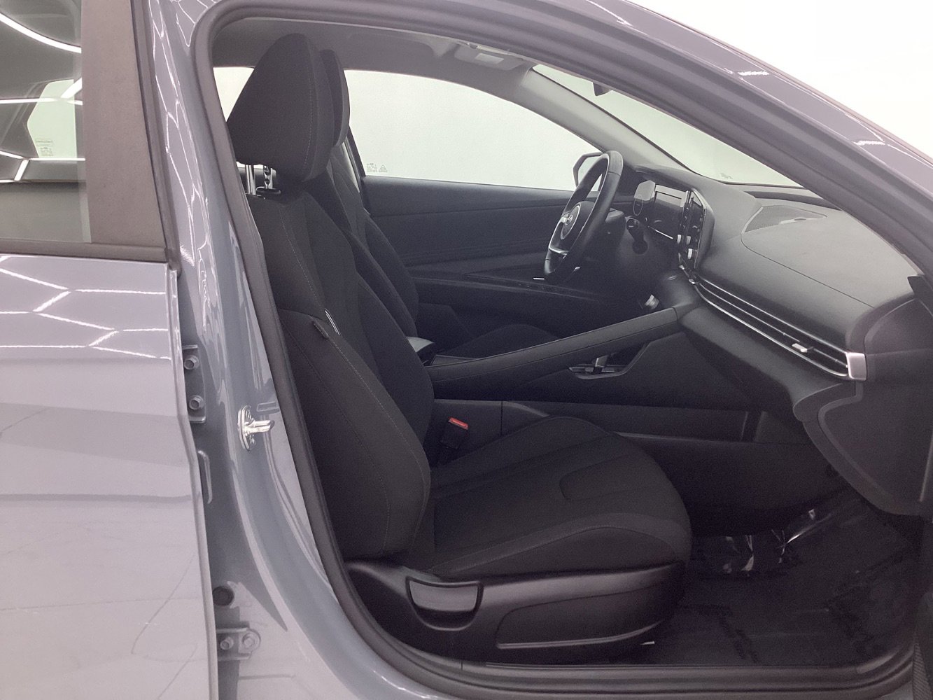 Used 2021 Hyundai Elantra SEL w/ Convenience Package image 15