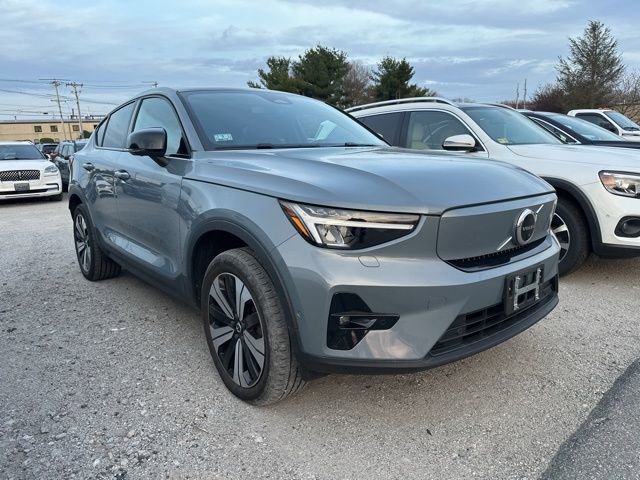 Used 2023 Volvo C40 P8 Recharge Plus w/ Climate Package image 1