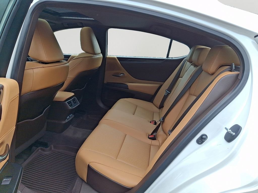 Used 2021 Lexus ES 350 w/ Premium Package FWD image 8