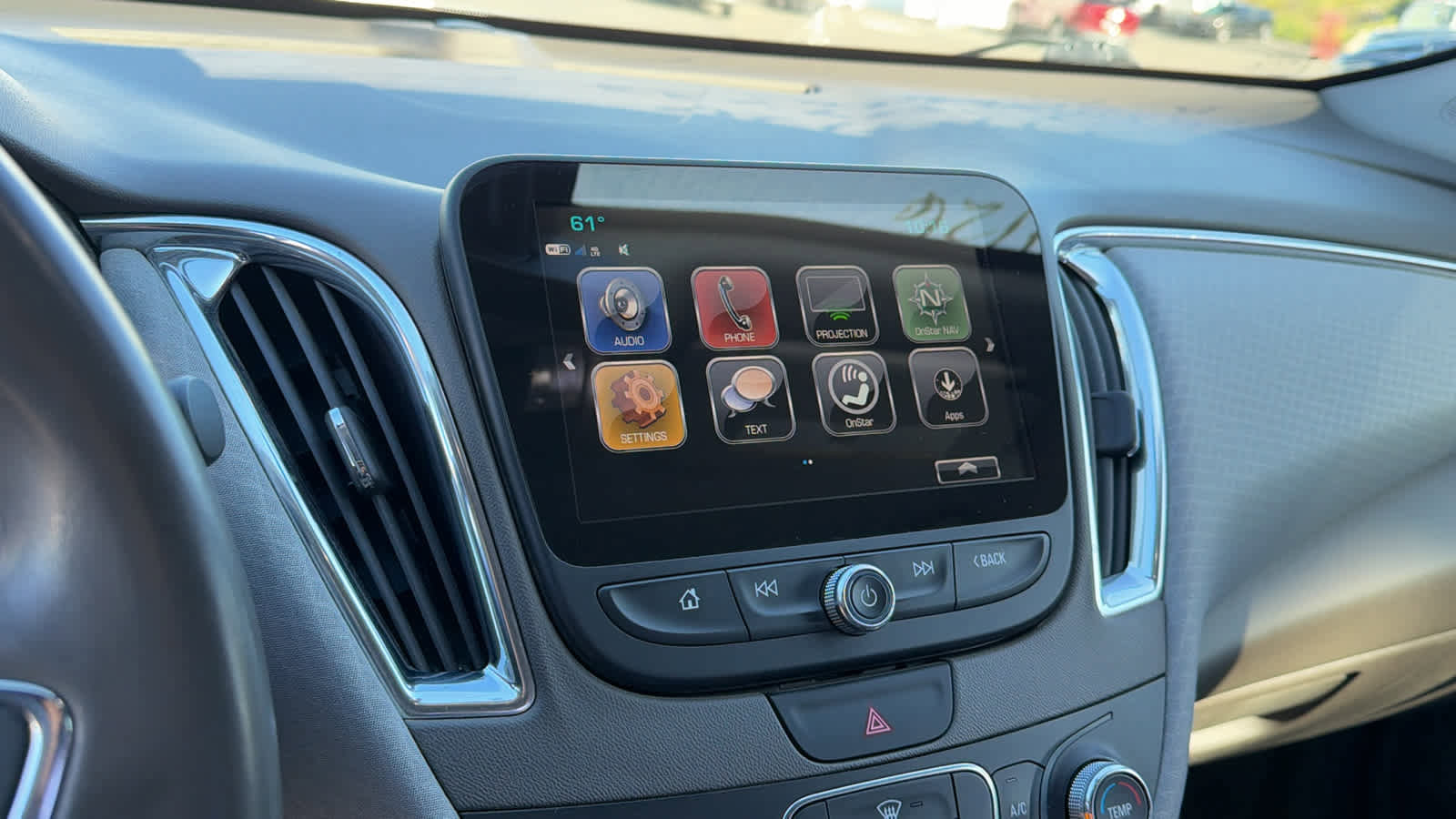 Used 2018 Chevrolet Malibu LT image 14