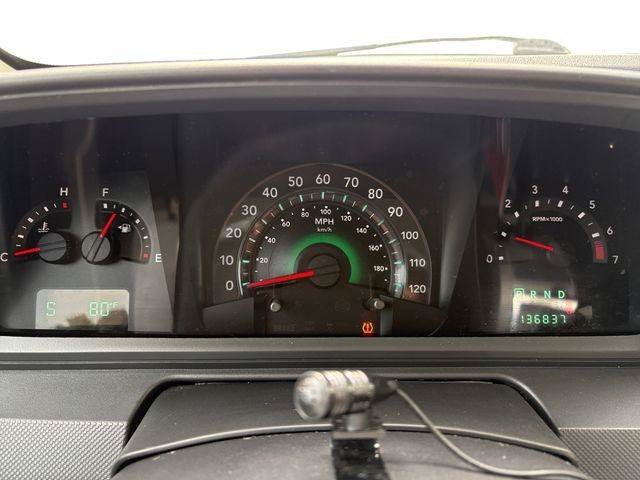 Used 2009 Dodge Journey SXT w/ Chrome Appearance Group FWD image 15