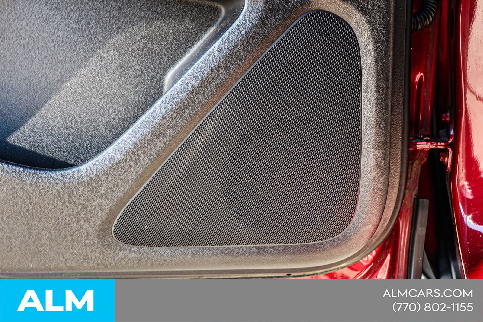 Used 2019 Chevrolet Traverse LT w/ LPO, Floor Liner Package image 50