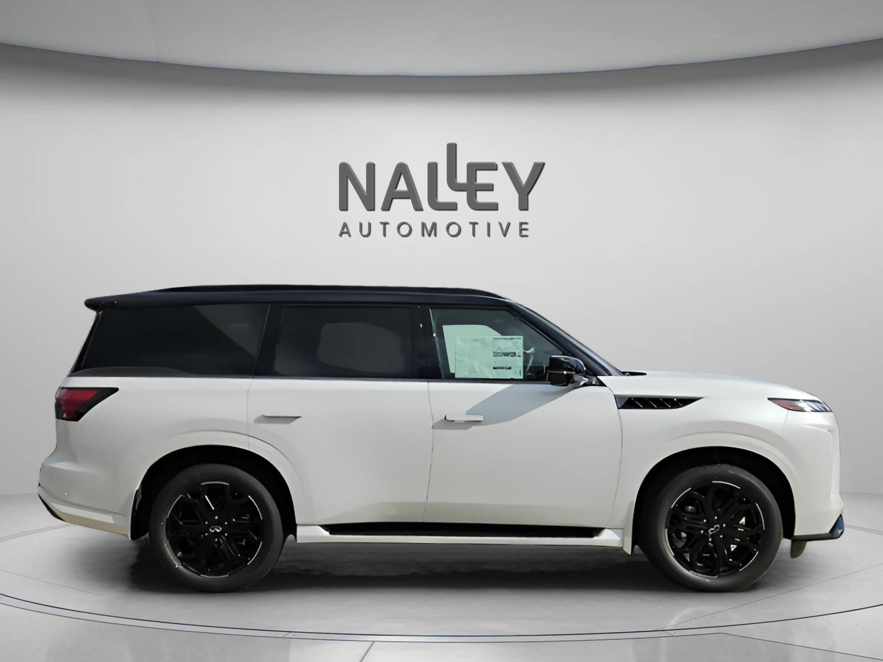 New 2026 INFINITI QX80 4WD w/ Sport Exterior Package image 7