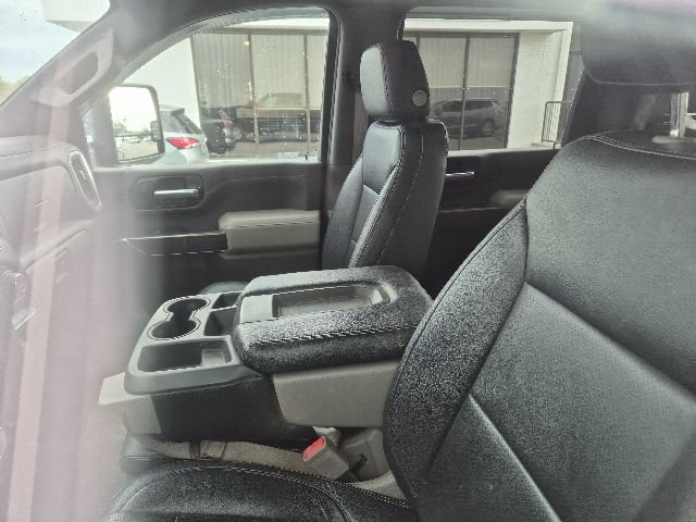 Used 2022 Chevrolet Silverado 3500 LT w/ Convenience Package AWD/4WD image 9
