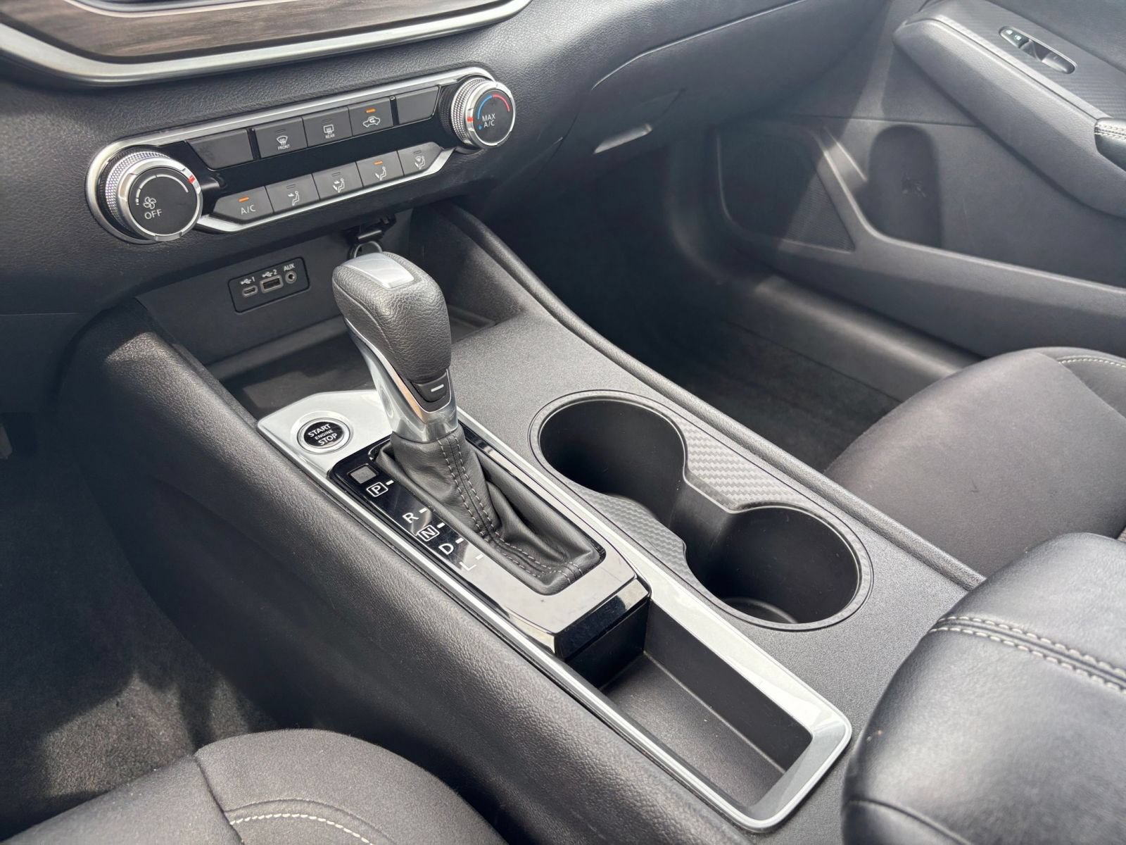 Used 2025 Nissan Altima 2.5 SV FWD image 36
