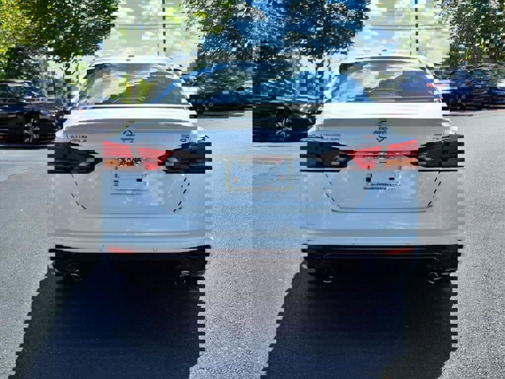 New 2025 Nissan Altima 2.5 SR image 4