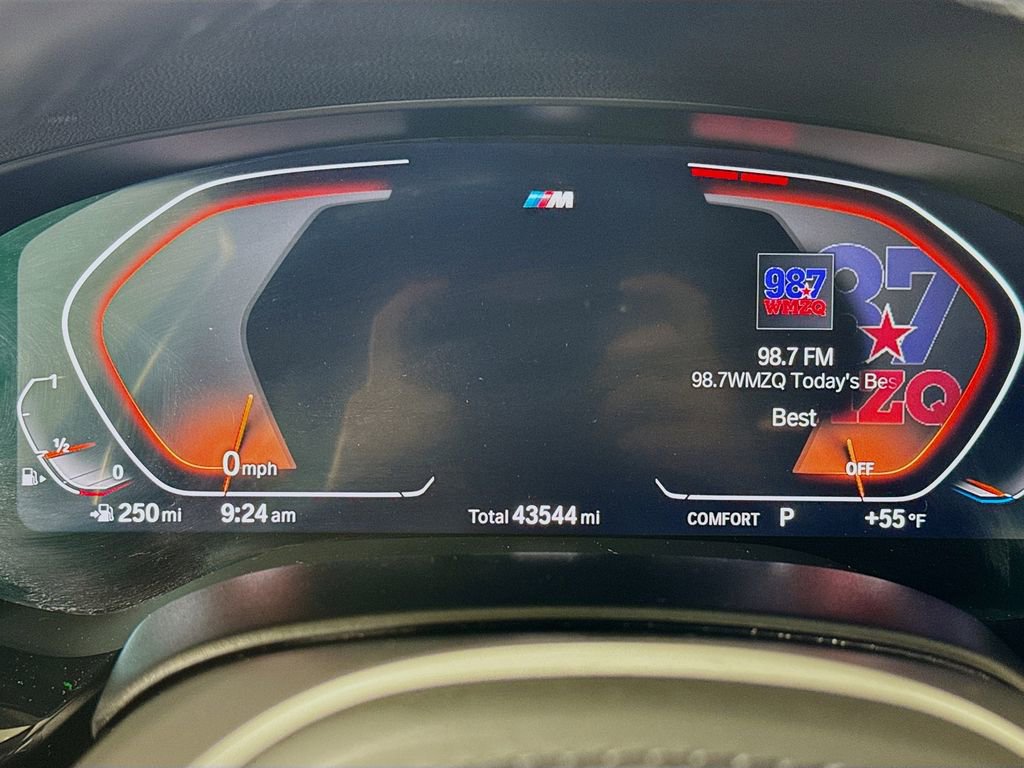 Used 2021 BMW 530i xDrive w/ M Sport Package AWD/4WD image 12