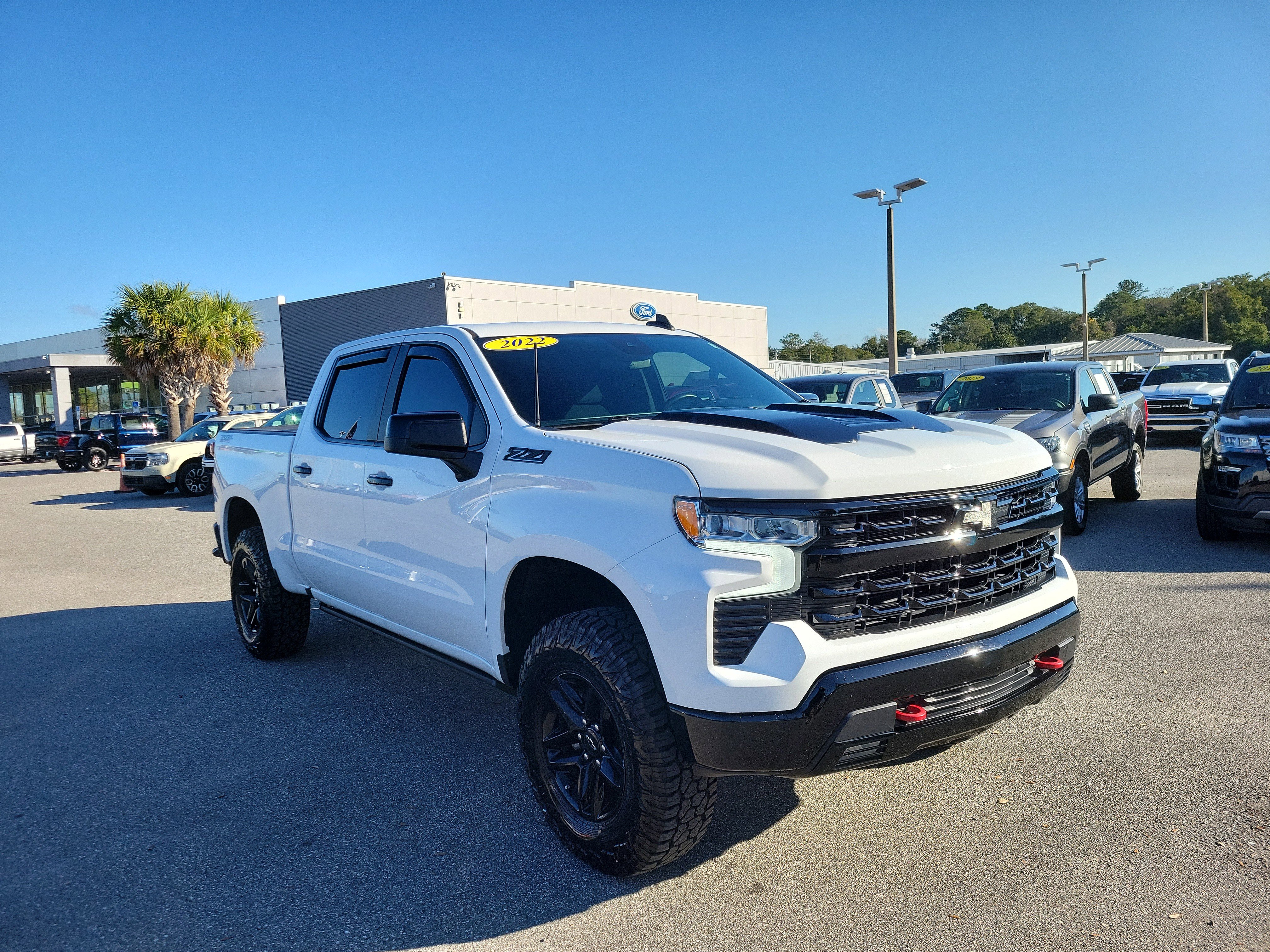 Used 2022 Chevrolet Silverado 1500 LT Trail Boss w/ Protection Package image 4