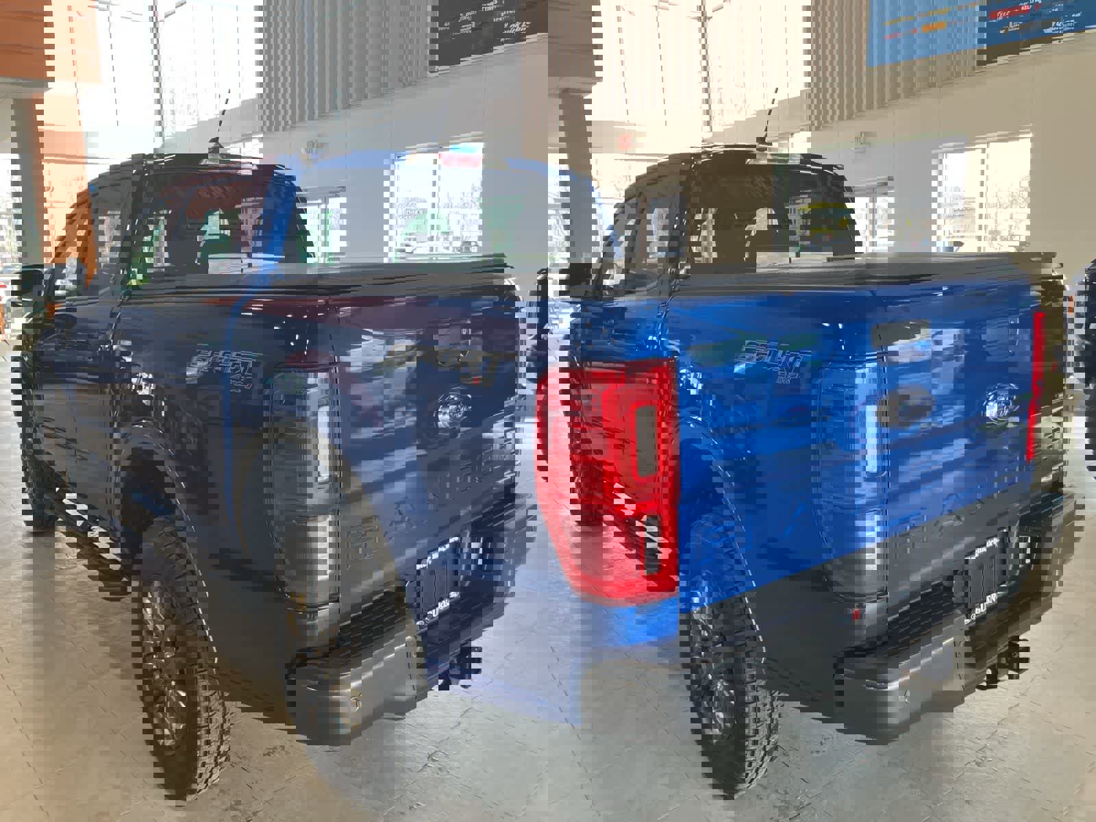 Used 2020 Ford Ranger XLT w/ Equipment Group 301A Mid image 7