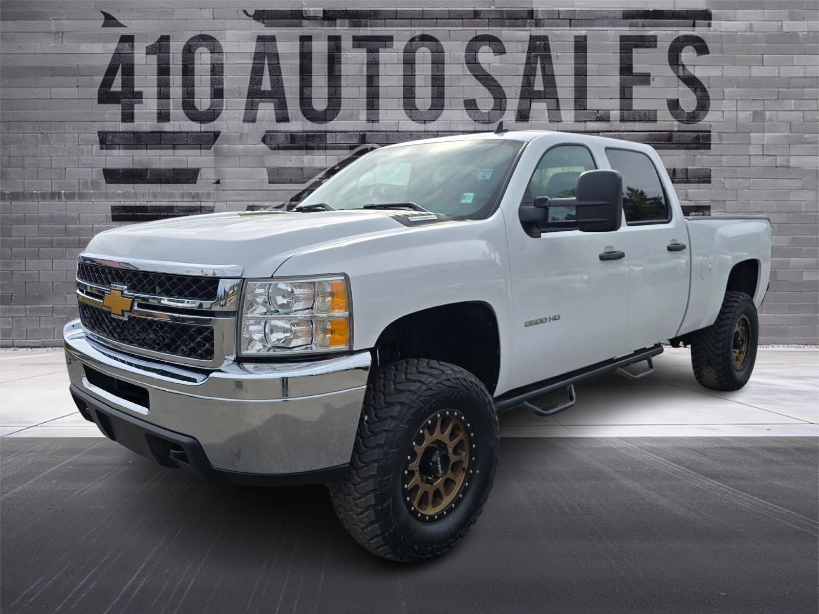 Used 2014 Chevrolet Silverado 2500 LT AWD/4WD image 6