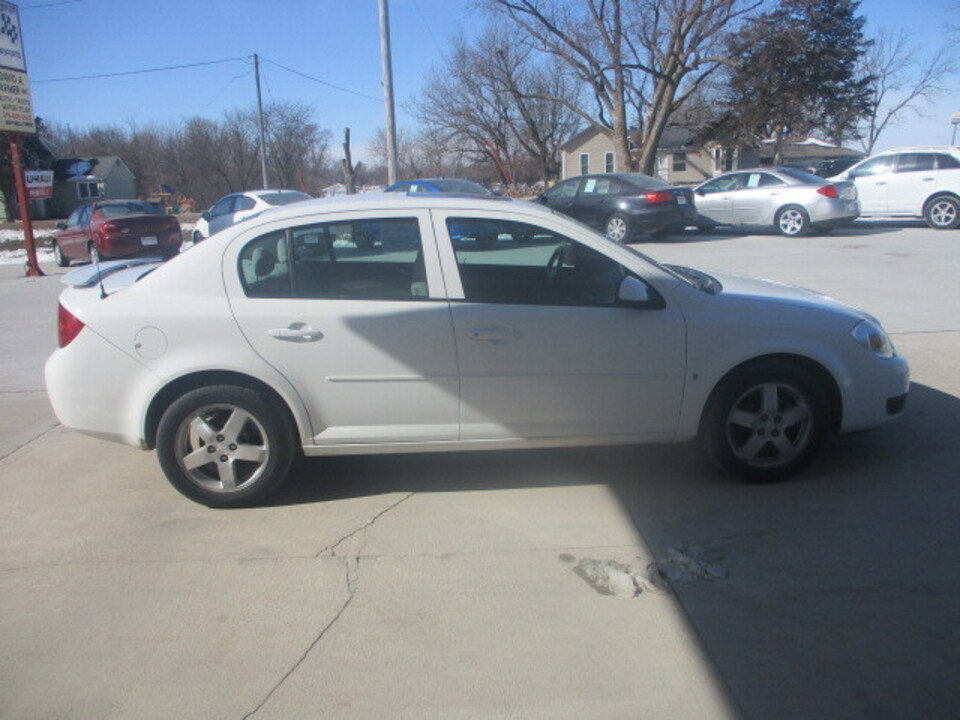 Used 2006 Chevrolet Cobalt LT w/ Preferred Equipment Group image 17