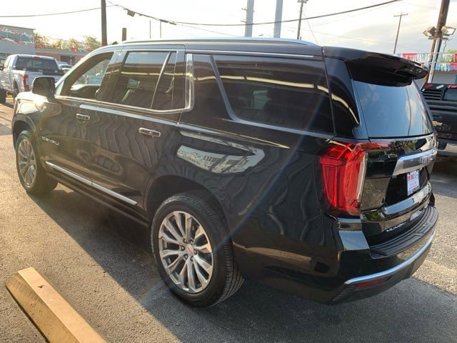 Used 2022 GMC Yukon Denali w/ Max Trailering Package image 3
