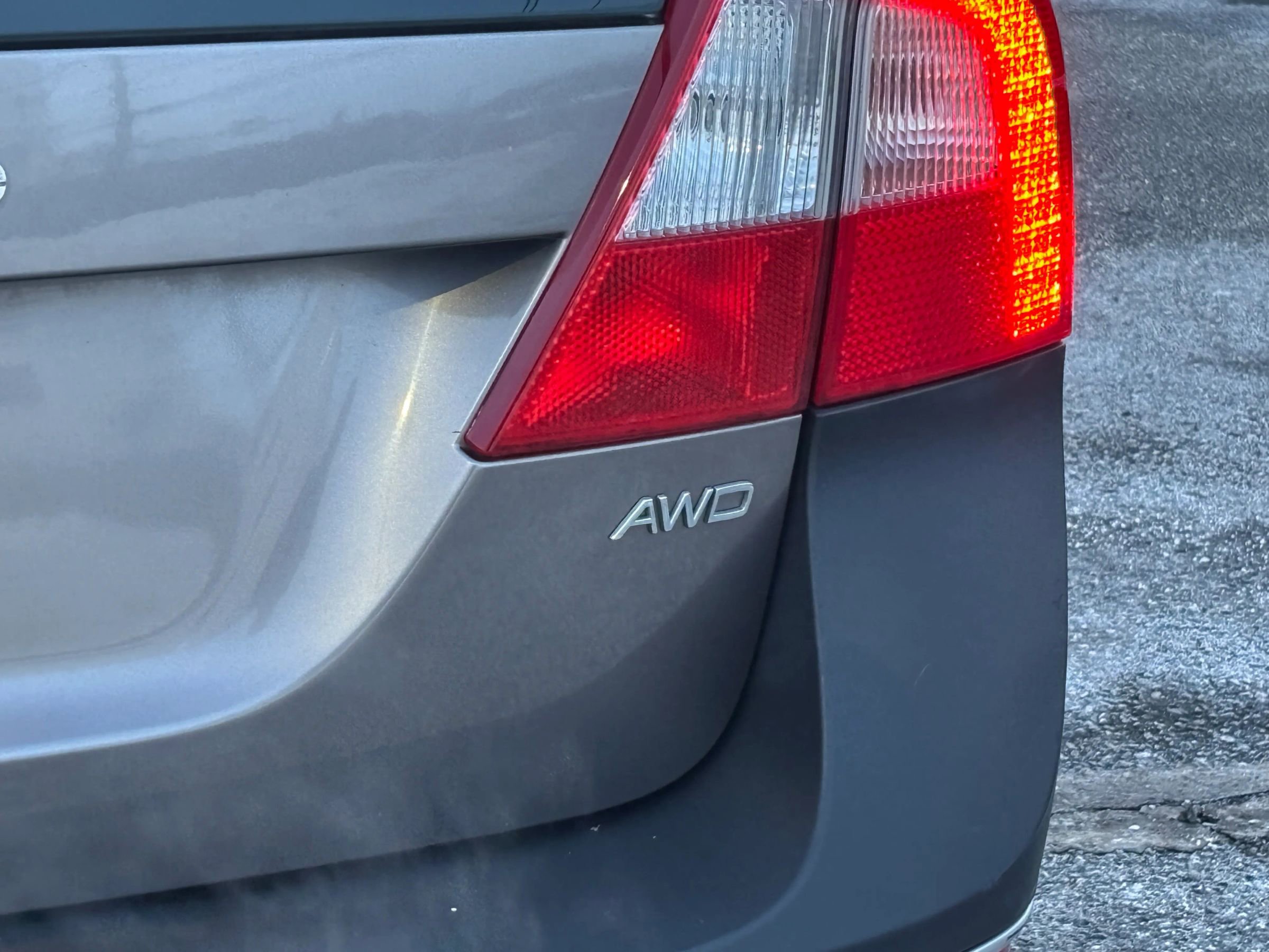 Used 2011 Volvo XC70 3.2 image 29