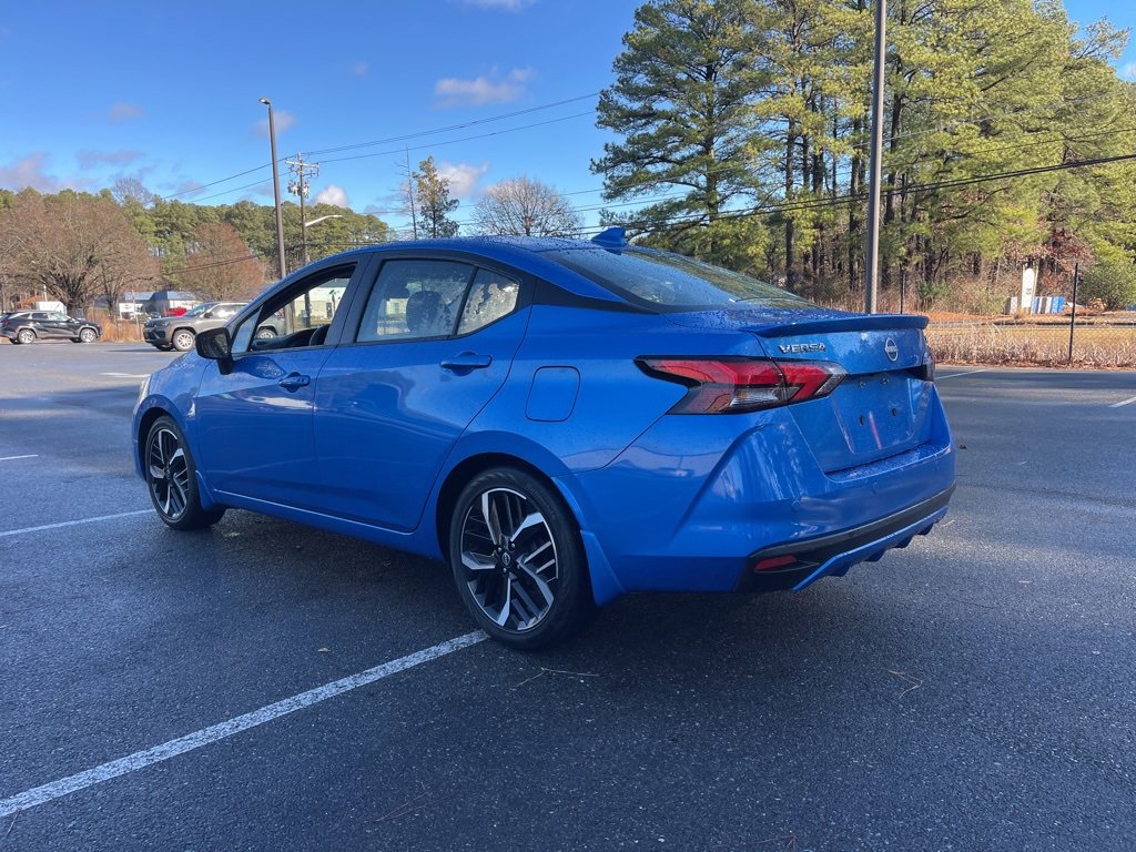 Used 2023 Nissan Versa SR w/ Trunk Package image 7