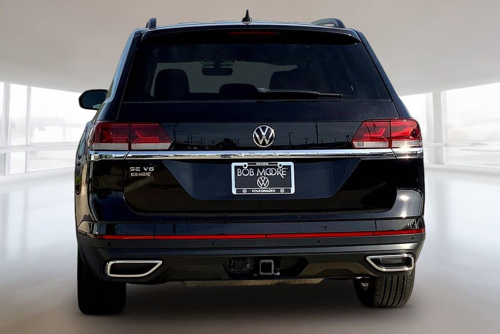 Used 2023 Volkswagen Atlas SE w/ Panoramic Sunroof Package image 4