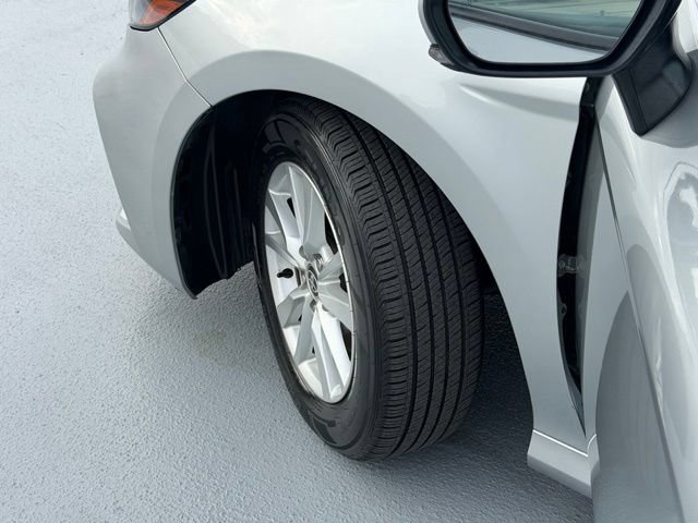 Used 2025 Toyota Camry LE FWD image 23