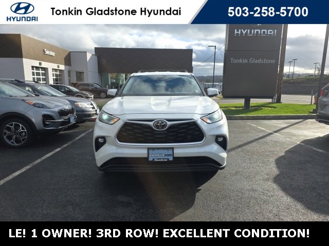 Used 2021 Toyota Highlander LE image 4