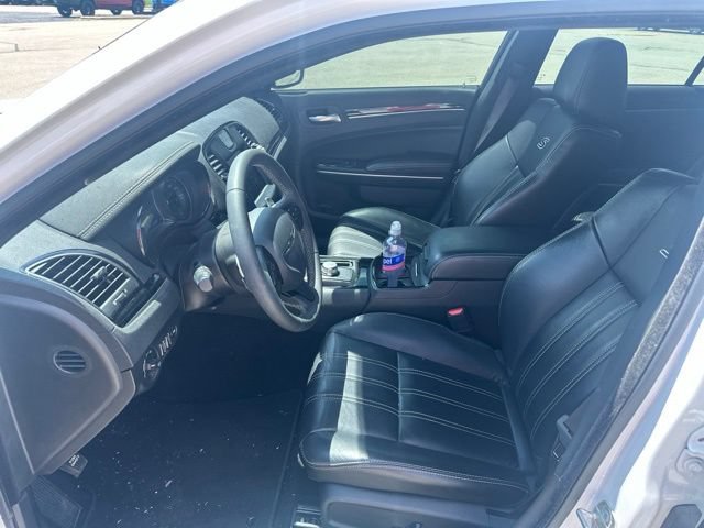 Used 2023 Chrysler 300 S RWD image 7