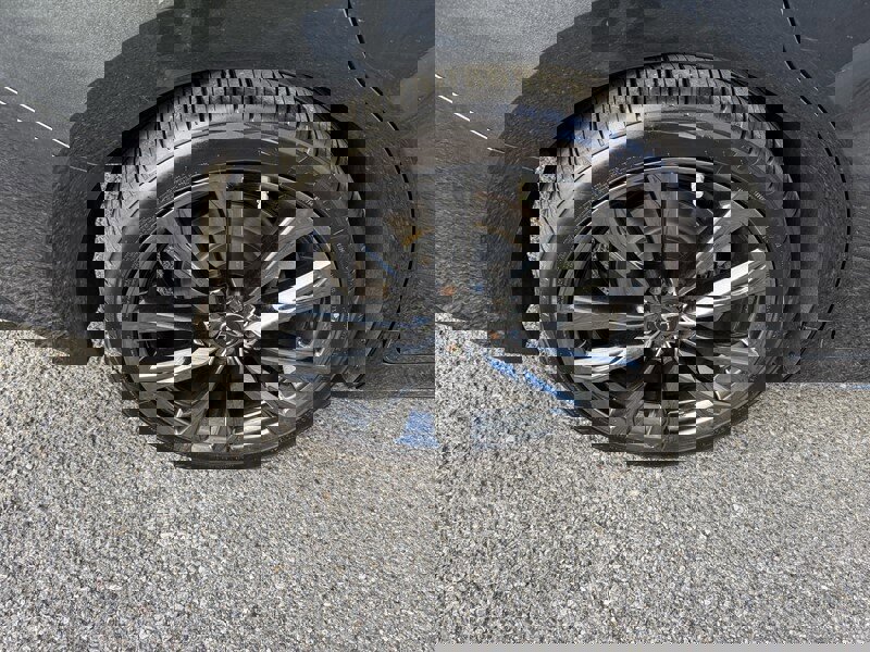 Used 2022 Lexus IS 350 F Sport w/ Navigation Package image 10