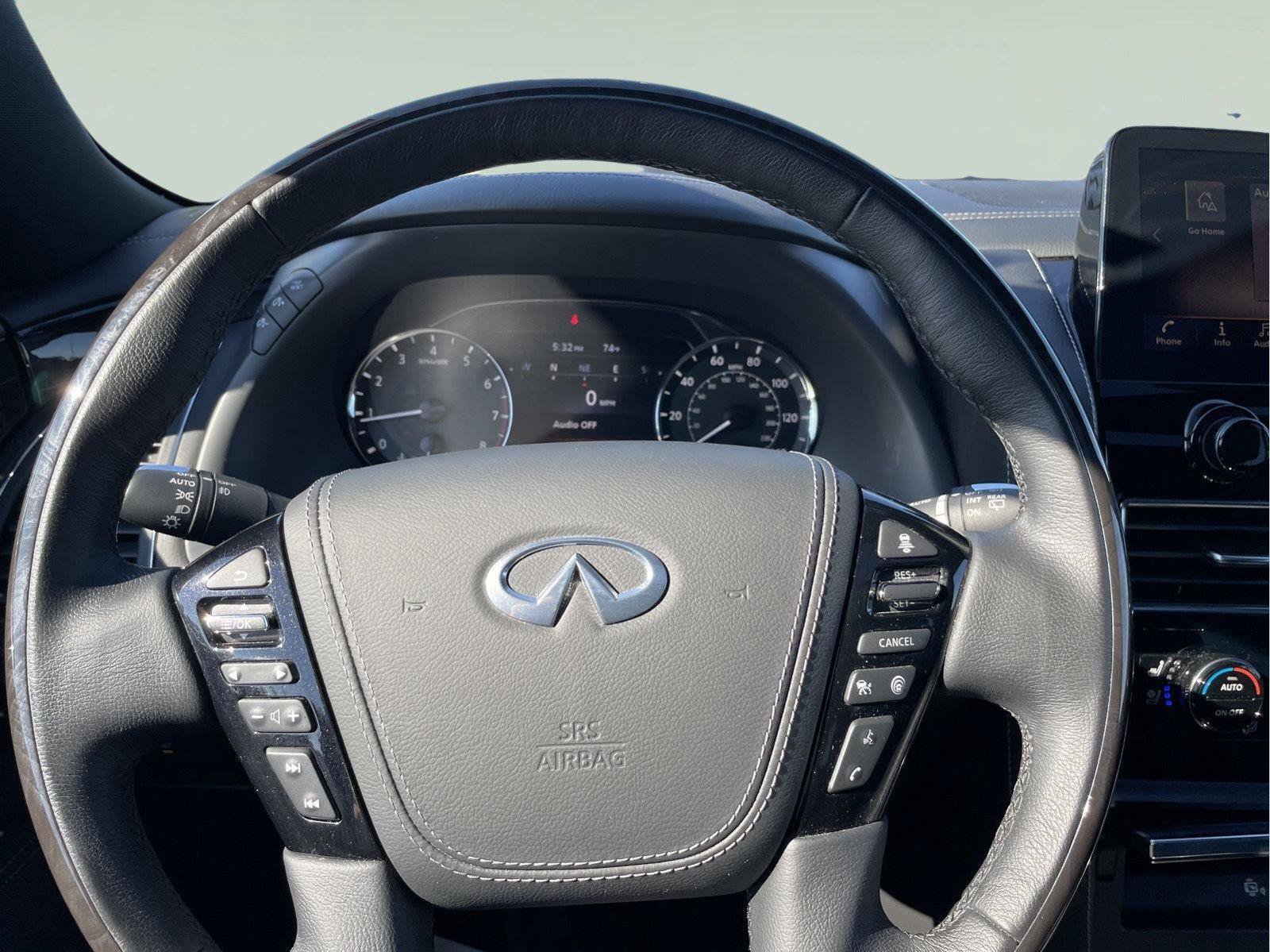 Used 2023 INFINITI QX80 Sensory w/ All-Season Package AWD/4WD image 29