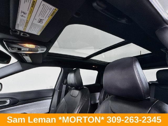 Used 2023 Jeep Compass Latitude w/ Sun and Sound Group AWD/4WD image 22