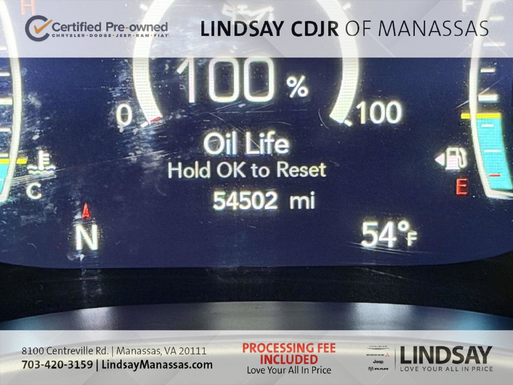 Certified 2024 Chrysler Pacifica Touring-L FWD image 34
