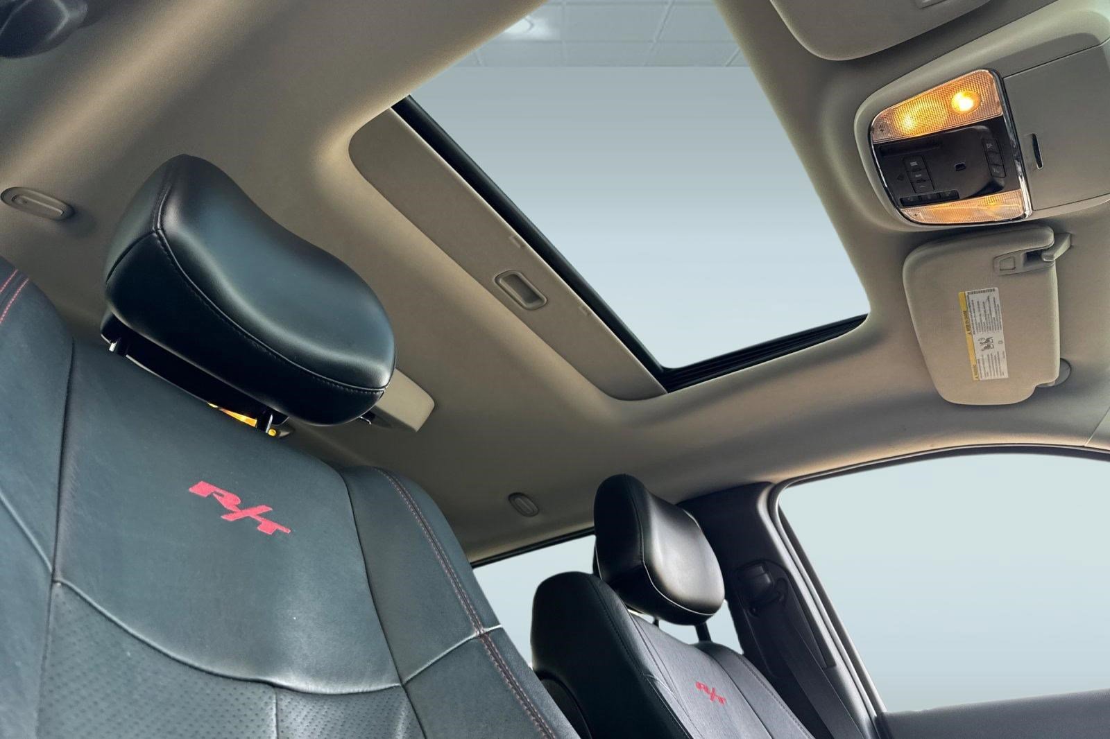 Used 2012 Dodge Durango R/T w/ Leather Interior Group image 15