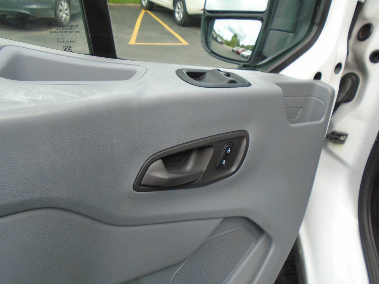 Used 2015 Ford Transit 250 130 Low Roof w/ Exterior Upgrade Package image 10