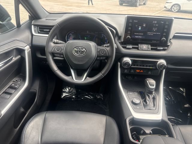 Used 2021 Toyota RAV4 XSE AWD/4WD image 13