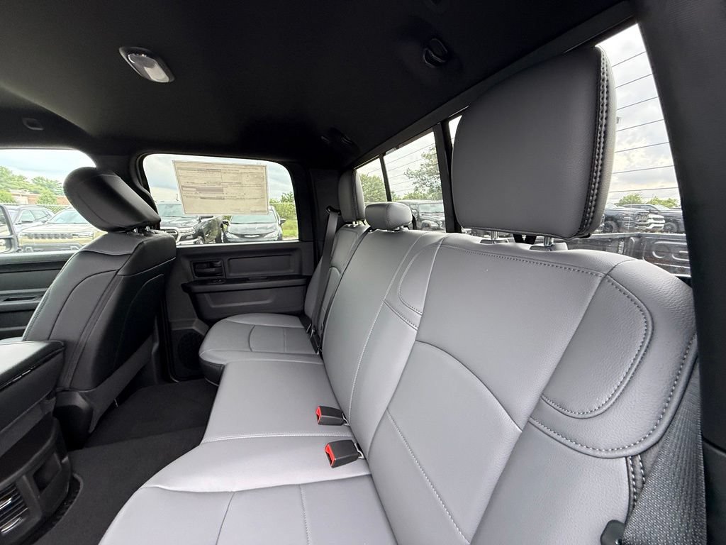 New 2026 RAM 3500 Tradesman AWD/4WD image 26