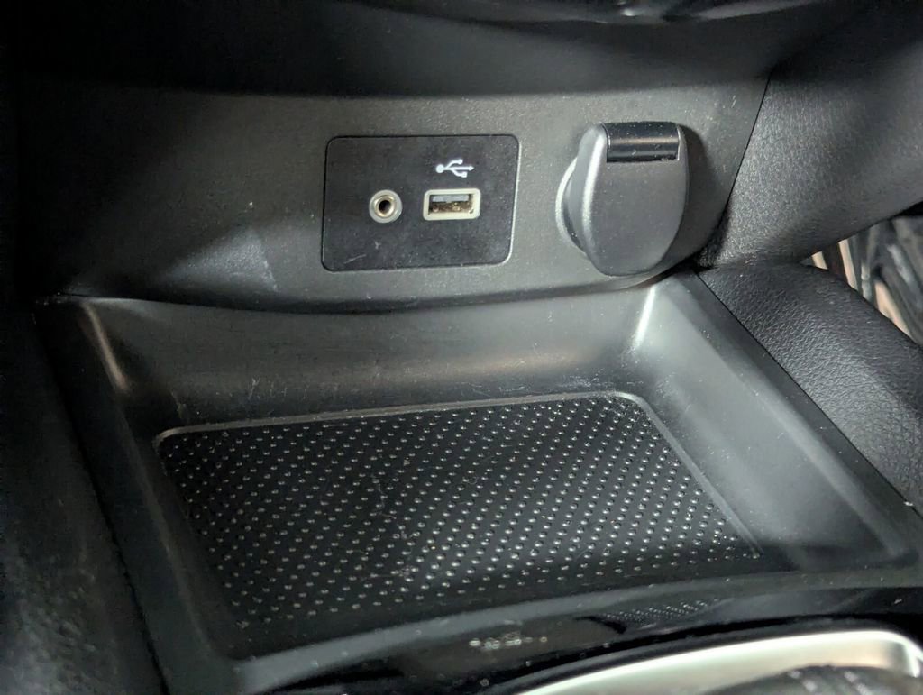 Used 2021 Nissan Rogue Sport S FWD image 22