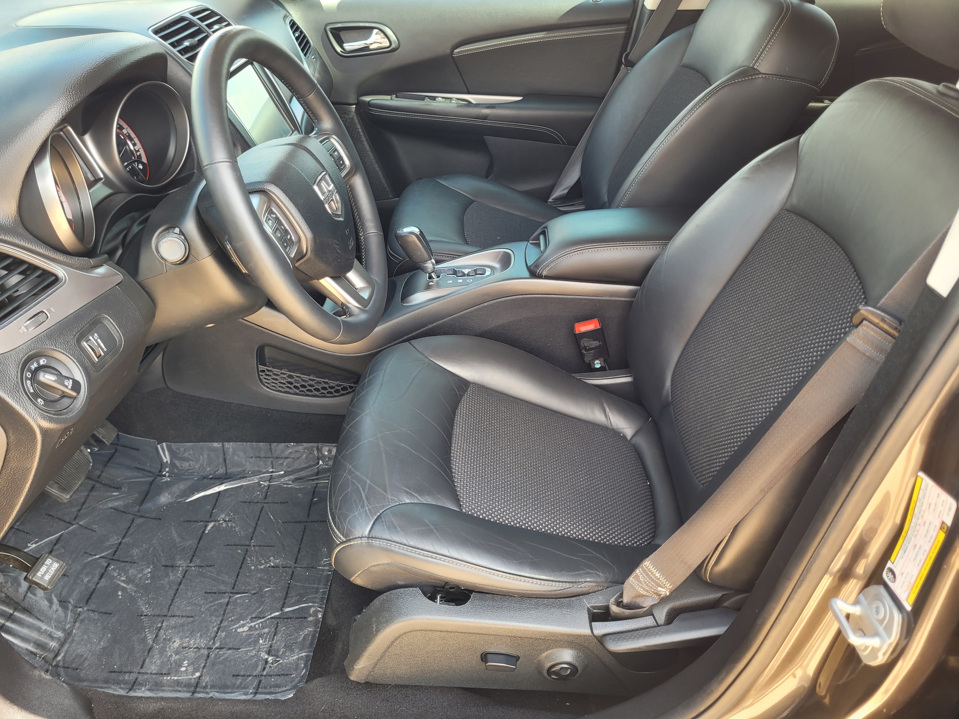 Used 2018 Dodge Journey Crossroad FWD image 21