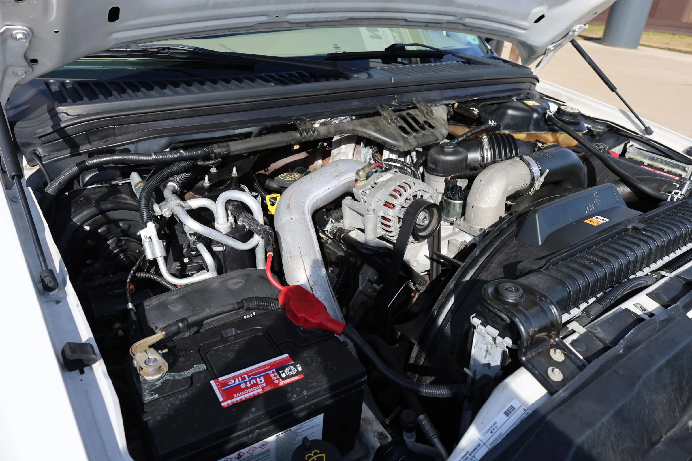 Used 2005 Ford Excursion Eddie Bauer image 46