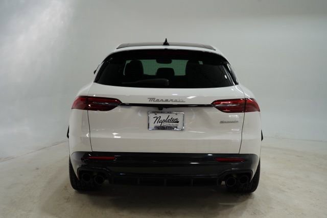 Used 2025 Maserati Grecale Modena image 6