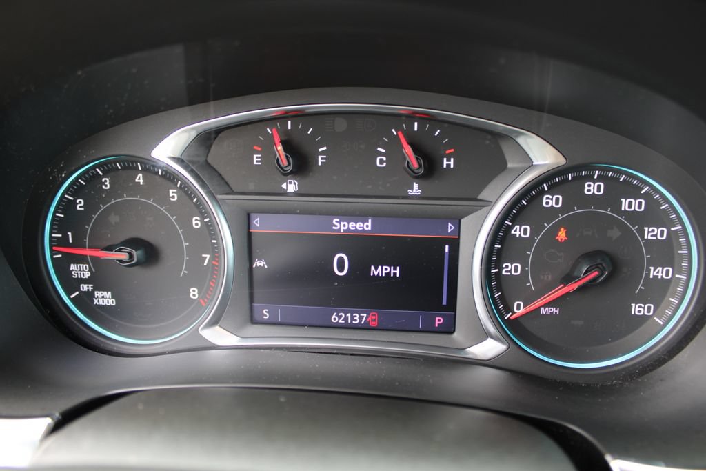 Used 2022 Chevrolet Traverse LT FWD image 16