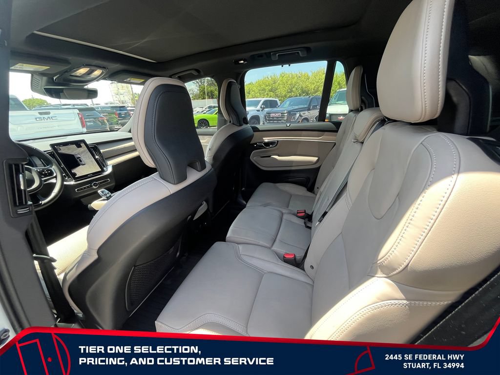 Used 2025 Volvo XC90 B6 Ultra w/ Protection Package Premier AWD/4WD image 12