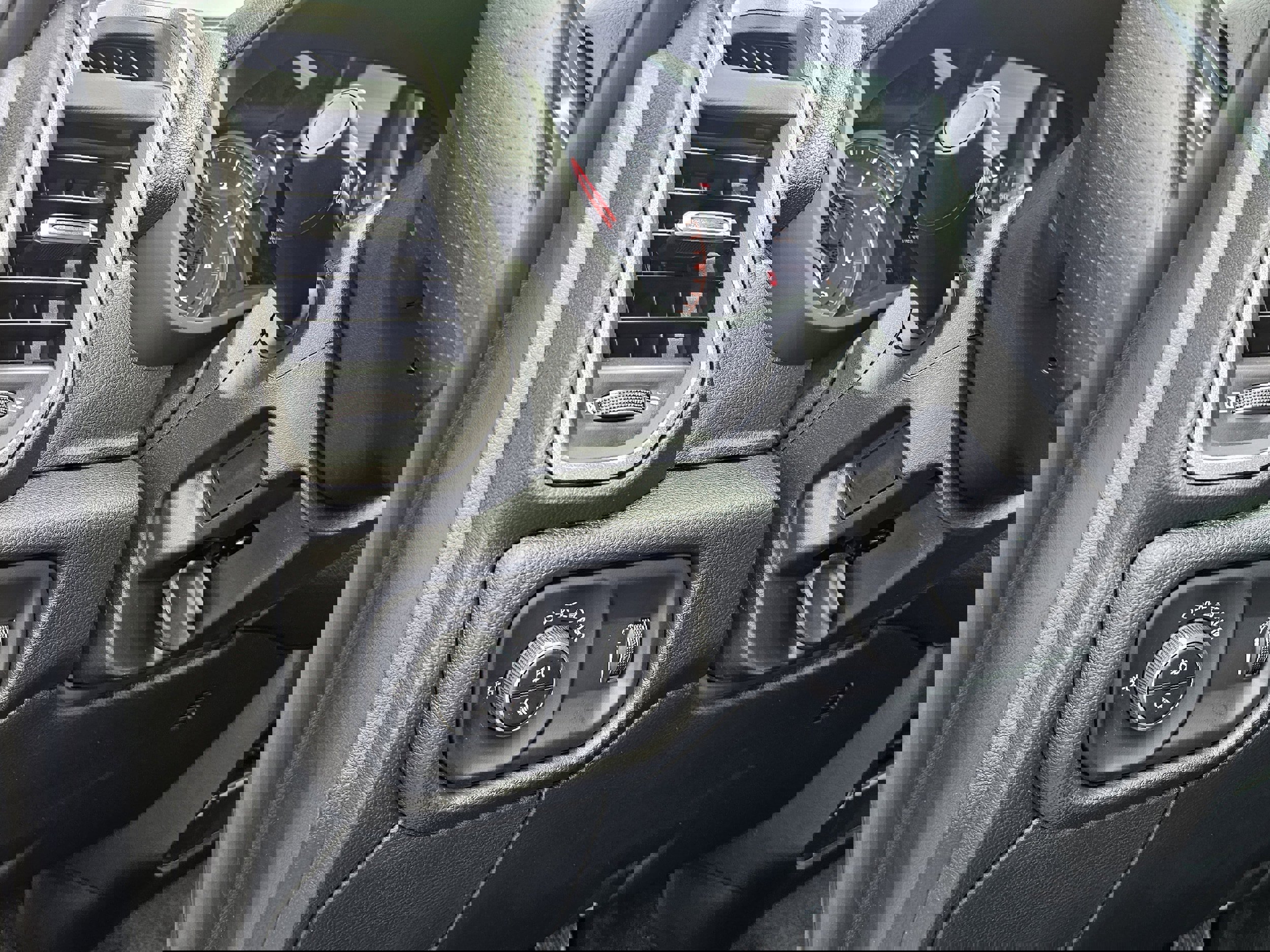 New 2026 RAM 2500 Tradesman image 18