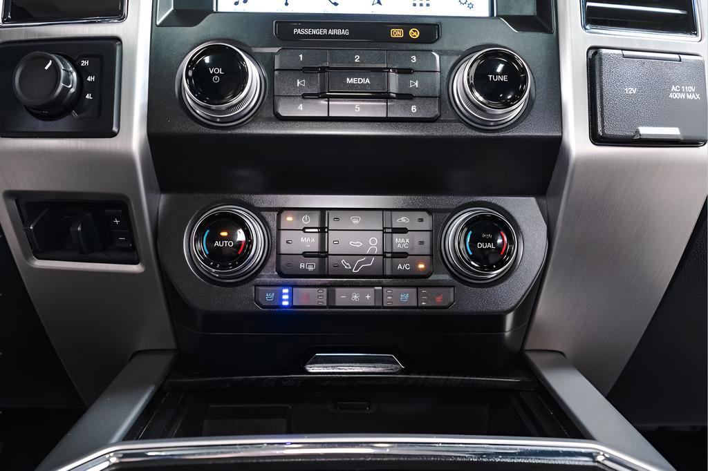 Used 2019 Ford F450 Platinum w/ Platinum Ultimate Package AWD/4WD image 16