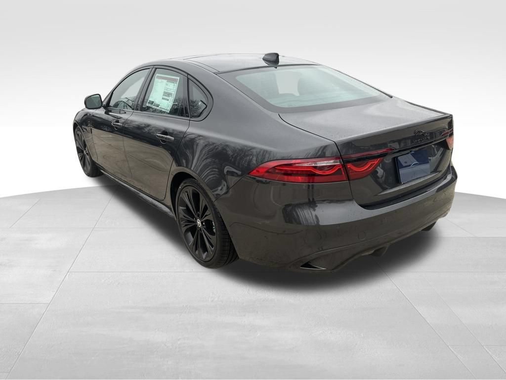 New 2024 Jaguar XF R-Dynamic SE AWD/4WD image 3