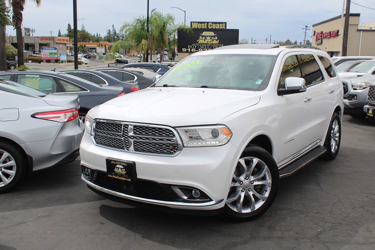Used 2017 Dodge Durango Citadel w/ Premium Entertainment Group AWD/4WD image 41